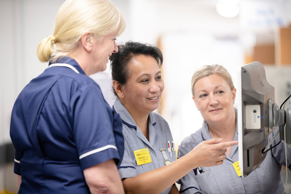 Nursing talking around monitor