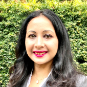 Dr Tina Khan